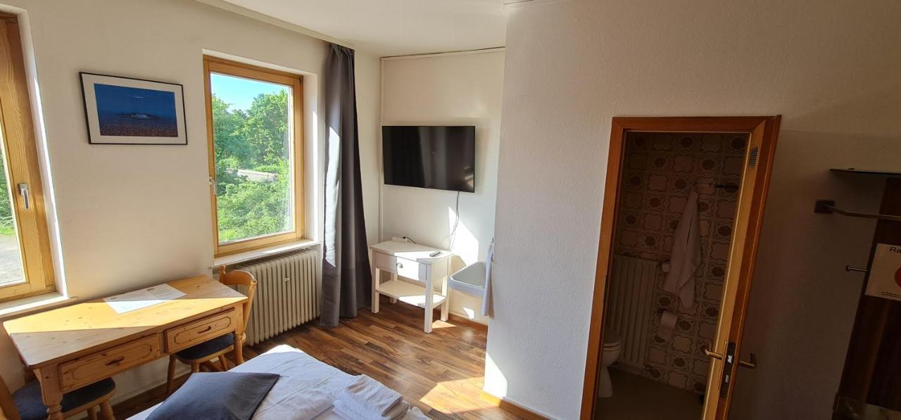 Hotel Bischoff Winnweiler Экстерьер фото